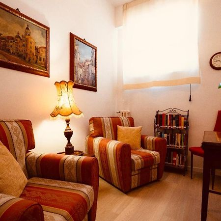 Palmira House - Delizioso Bilocale For Two Lejlighed Terni Eksteriør billede