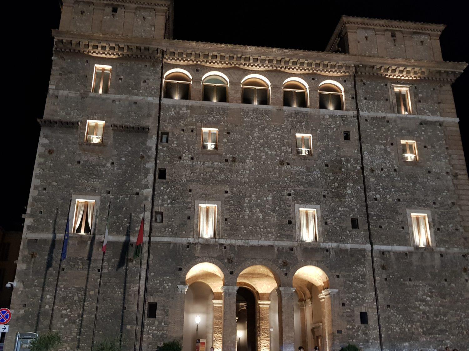 Palmira House - Delizioso Bilocale For Two Lejlighed Terni Eksteriør billede