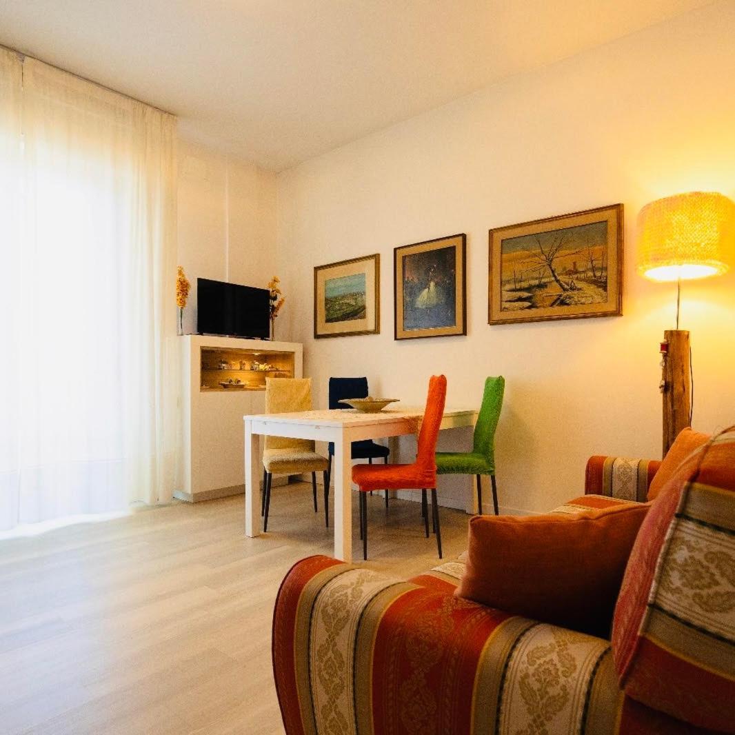 Palmira House - Delizioso Bilocale For Two Lejlighed Terni Eksteriør billede