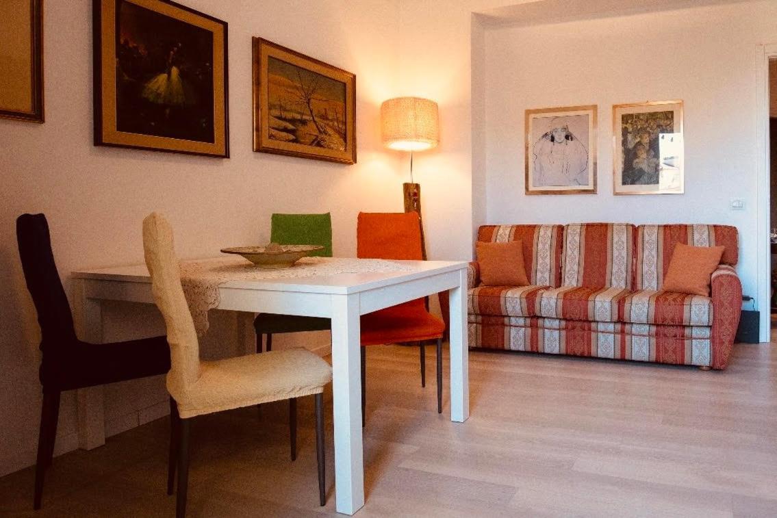 Palmira House - Delizioso Bilocale For Two Lejlighed Terni Eksteriør billede